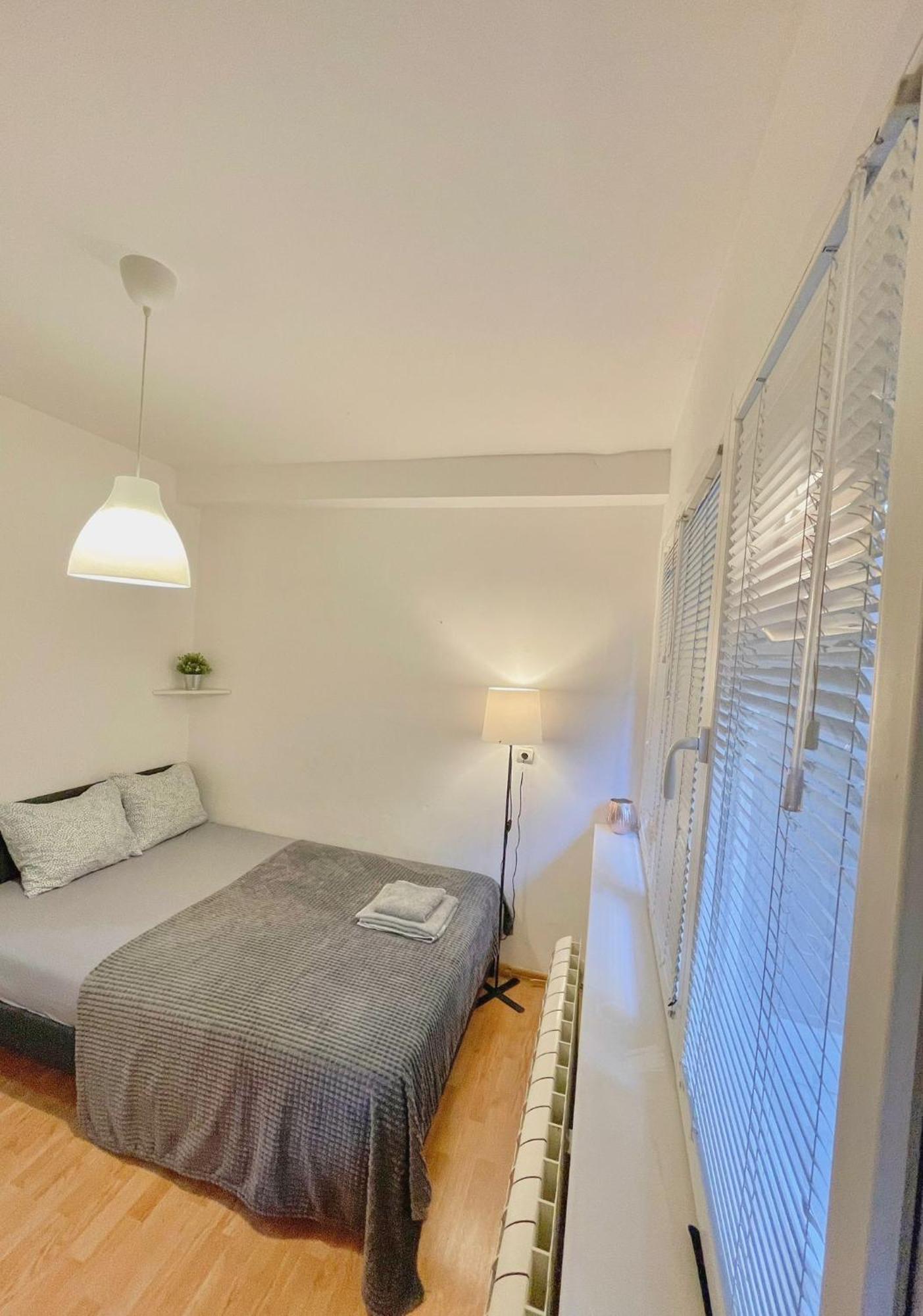 Slavija Mcd Apartment بلغراد المظهر الخارجي الصورة
